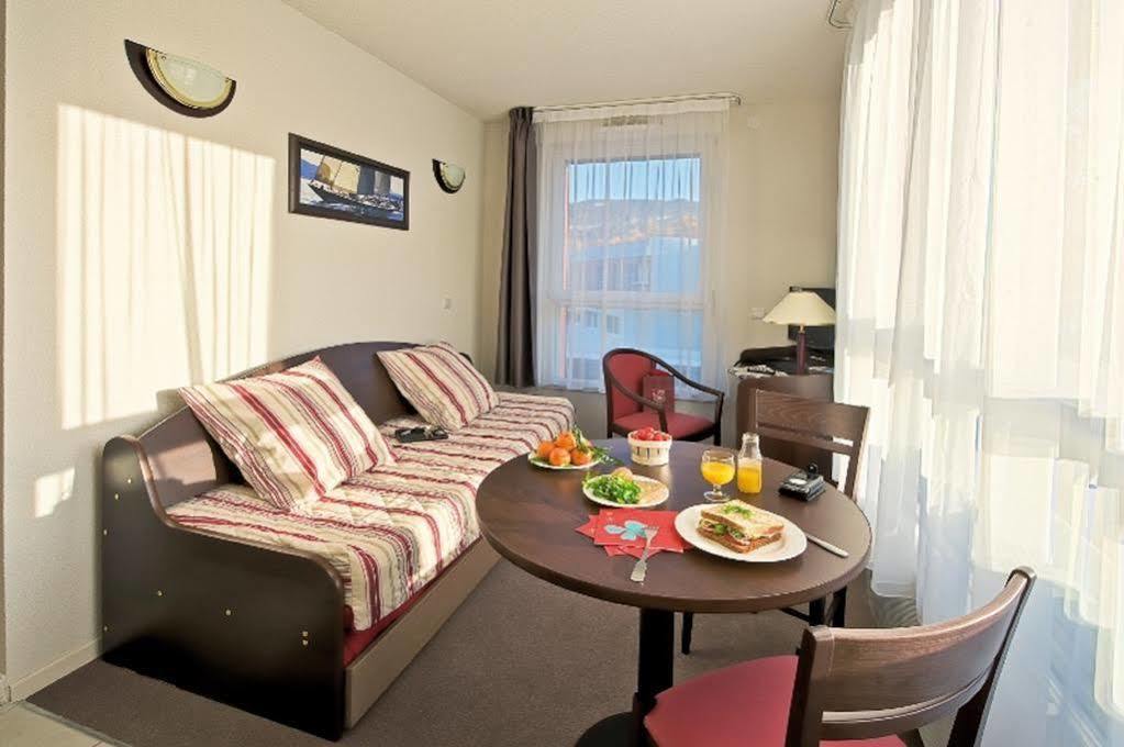 Appart Hotel Annecy Seynod Eksteriør bilde